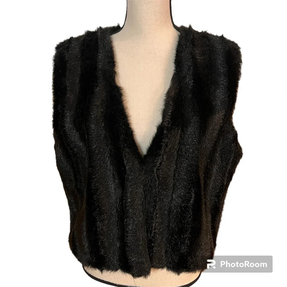 Fabulous Furs Black Mink Faux Fur Hook Vest Sz-M